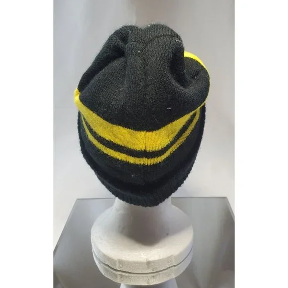 Batman Winter Beanie Hat Cap Size 2T-5T Boys Knitted Black & Yellow - Picture 3 of 7